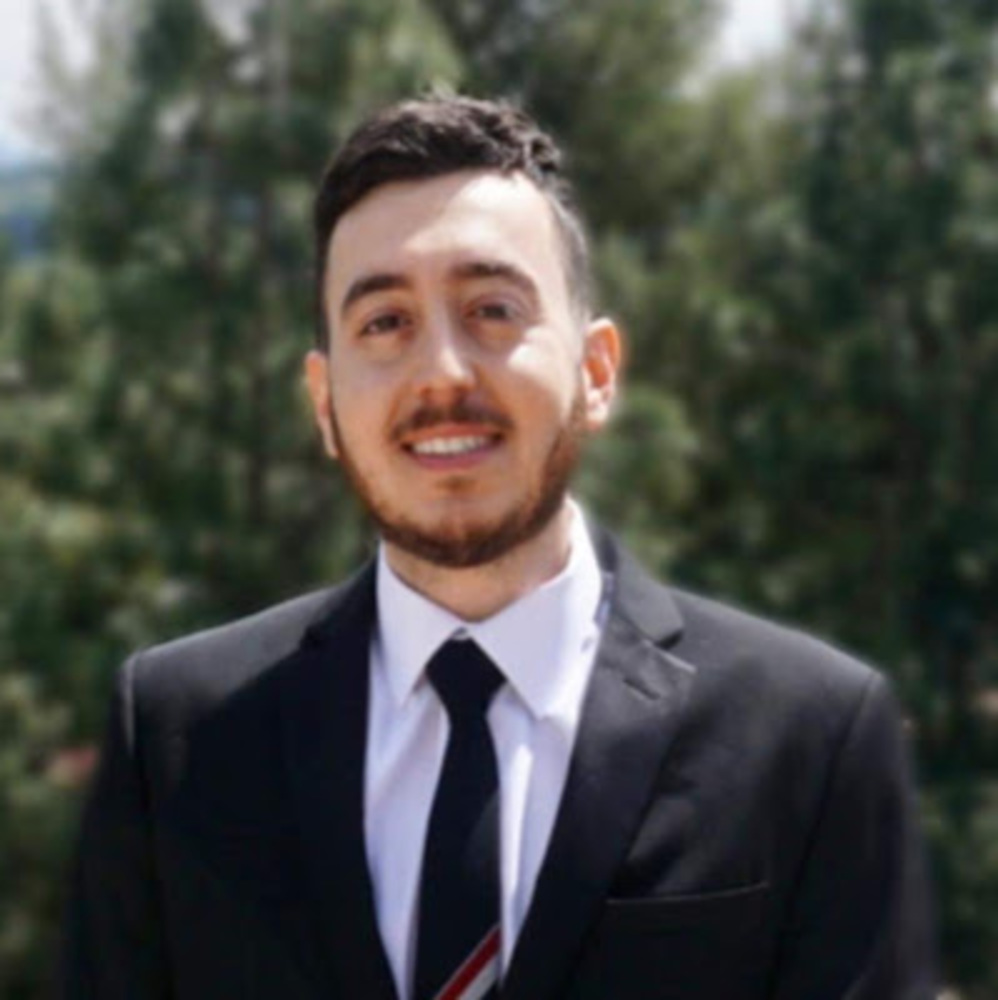 Meet your Posher, Sevag